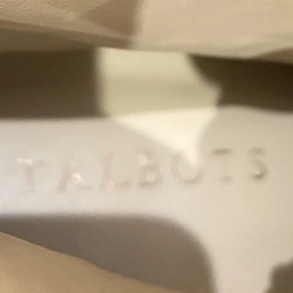 Talbots 100% leather suede ankle tan zip up booties folded bow round toe size 6